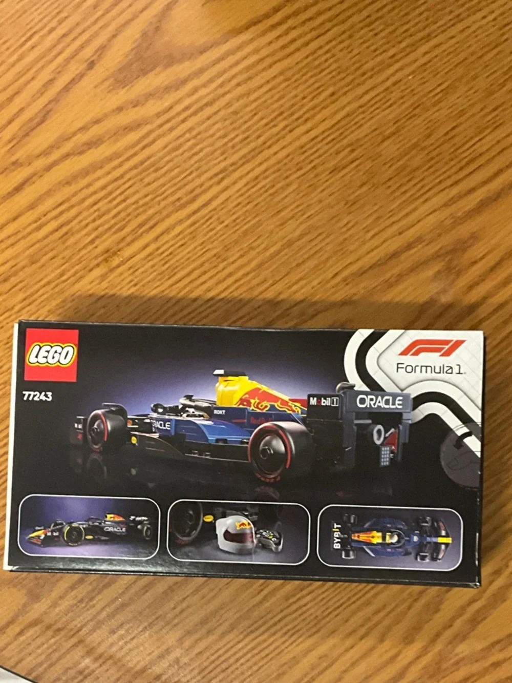 LEGO Speed Champions Oracle Red Bull Racing Dark Blue and Yellow F1 Car - Picture 2 of 2